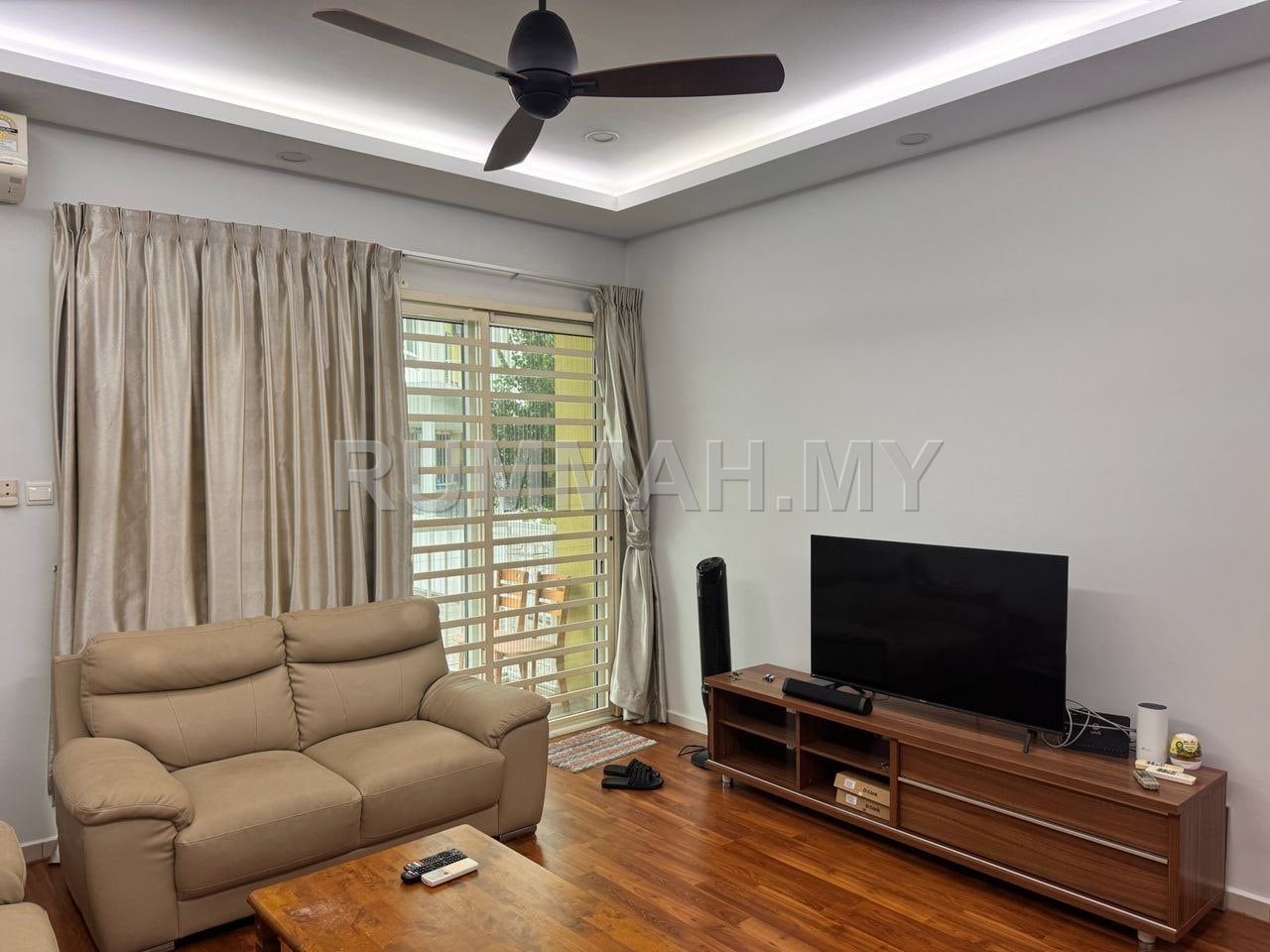 3-bedroom condo in Sungai Ara, Penang for sale - Fiera Vista at Sungai Ara | Fully Furnished | 1425sf | 4 Carpark