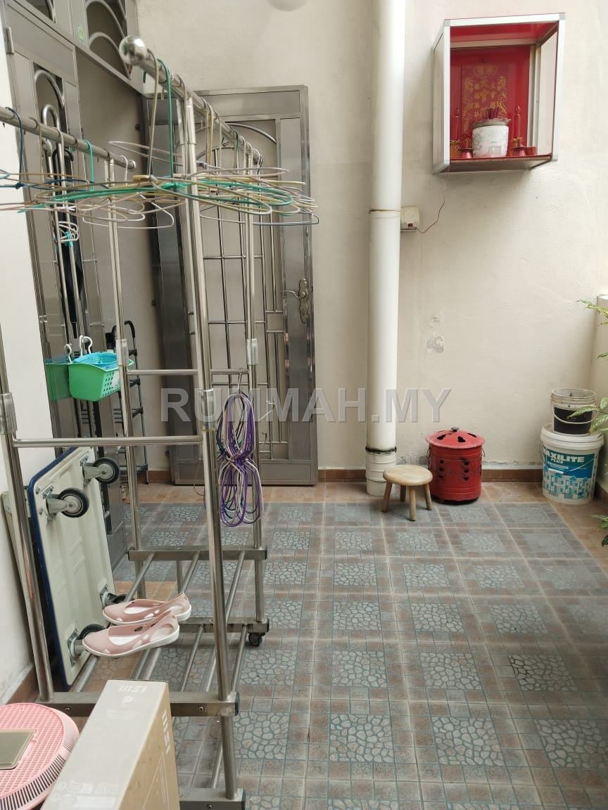 3-bedroom condo in Bayan Lepas, Penang for sale - I Suria @ Bukit Jambul, Bayan Lepas For Sale