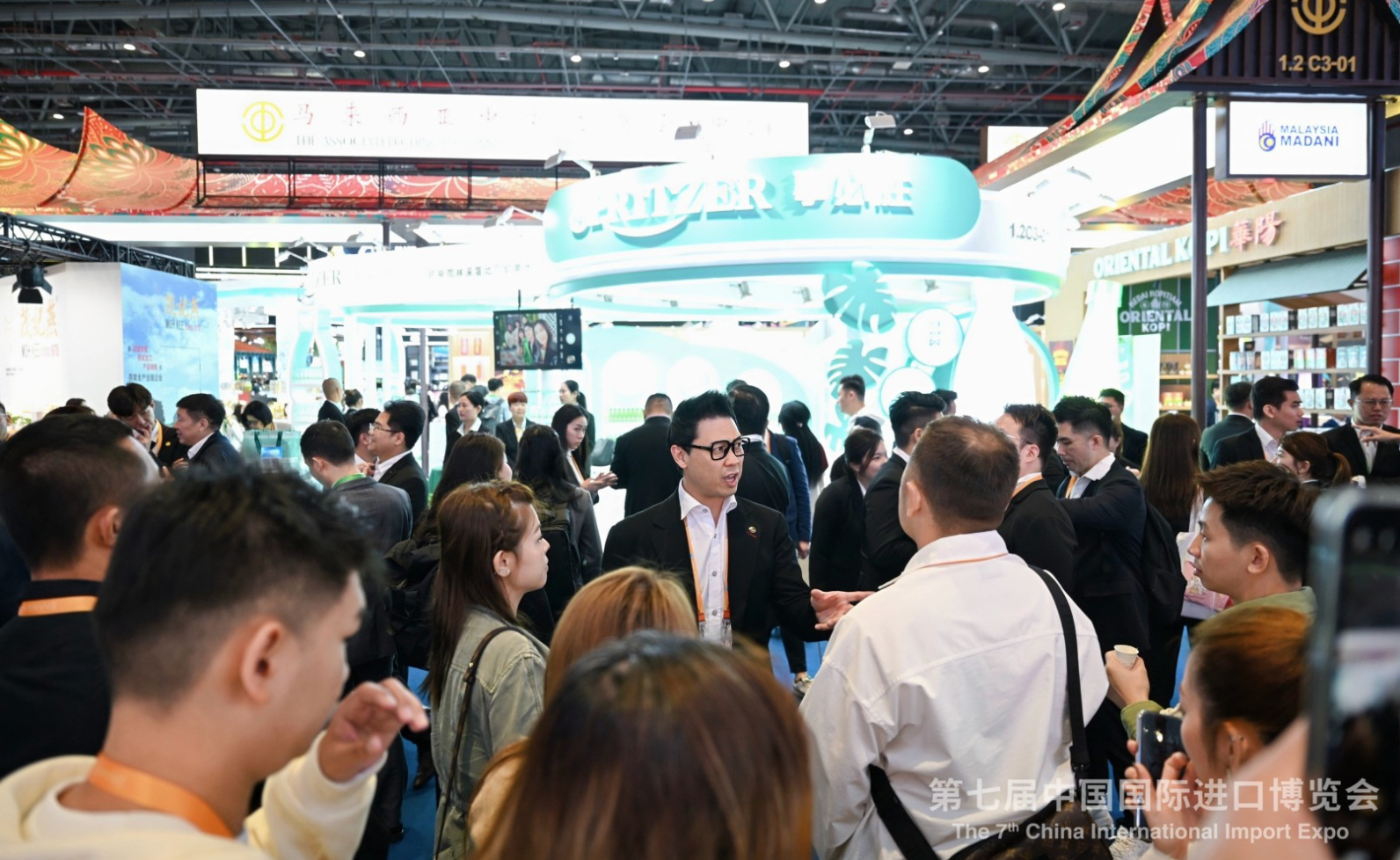 上海壹线: Stark首次参与进博会推广槟城StarkTower及第二家园计划